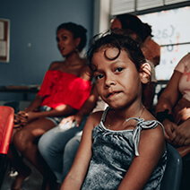 Image-world_wide_helping